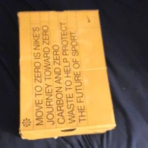 Mens size 11 2020 fk vapormax rare color